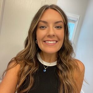 Meet your Posher, Courtney